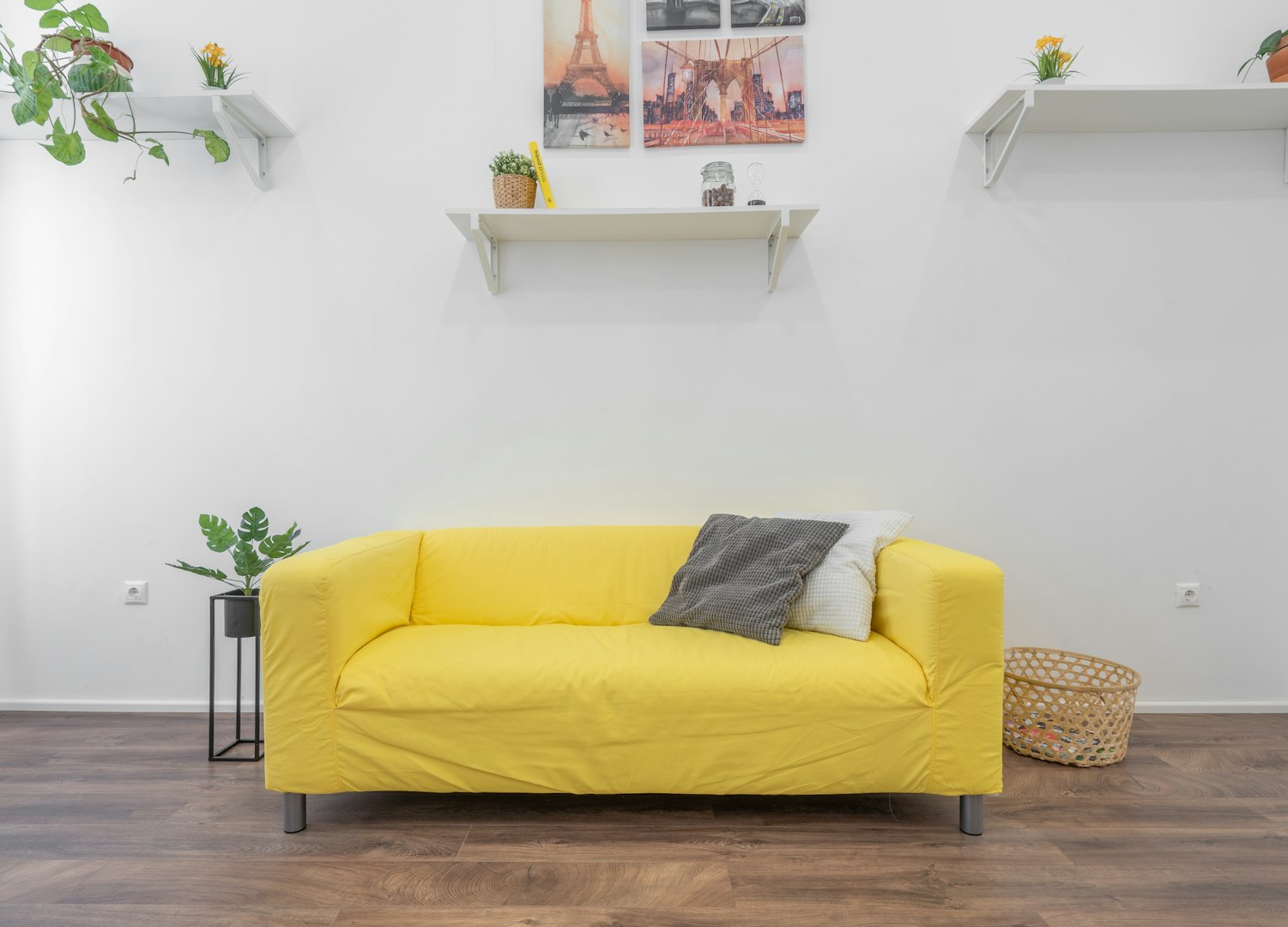 Deep cleaning, Upholstery cleaning
